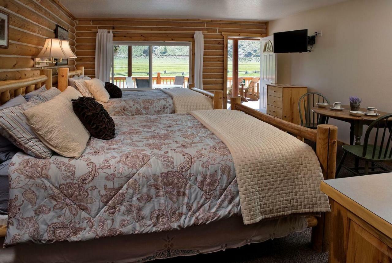 Redfish Riverside Inn Stanley Экстерьер фото